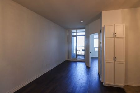 For Lease - 388 Prince Of Wales Drive Unit# 412, Mississauga, Ontario - Photo 3