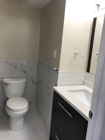 For Lease - 83 Hallam Street, Toronto, Ontario - Photo 3