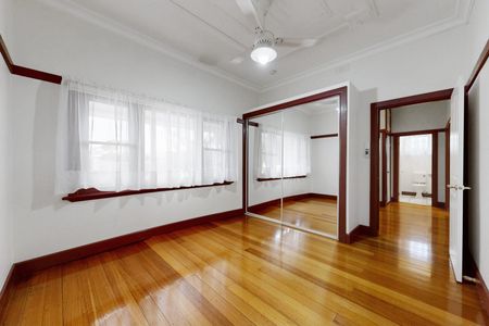 52 Linsey Street, Coburg VIC 3058 - Photo 4