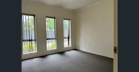 Beautifully Updated 3-Bedroom Home with Modern Comforts - Photo 5