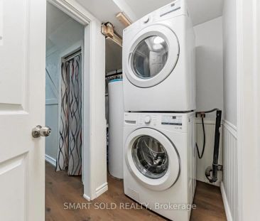 22 HAZELGLEN COURT - Photo 2