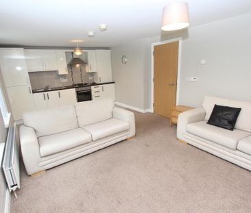 20 Old Church Square, Dundonald, Belfast, BT16 2FD - Photo 1