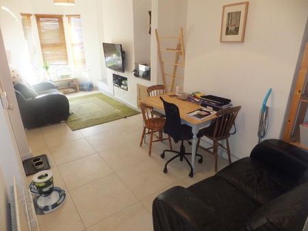 35 Donnybrook Street, Lisburn Road, Belfast, BT9 7DB - Photo 2