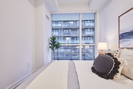For Lease - 39 Roehampton Avenue Unit# 307, Toronto, Ontario - Photo 4