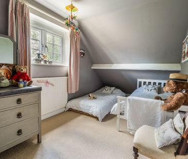 3 bedroom semi-detached house to rent - Photo 6