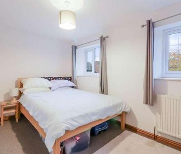 Bronte Close, Cheltenham, GL51 - Photo 4