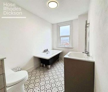 Bernard Road, Cowes, Isle Of Wight, PO31 - Photo 3