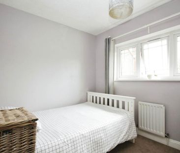 5 bedroom detached house to rent - Photo 5