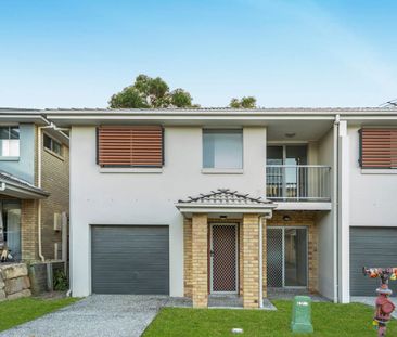 Modern Townhouse in Secure Complex - Convenient Marsden Living! - Photo 6