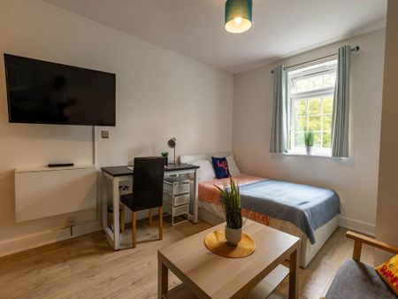 Studio to rent - Photo 3