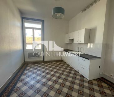 Location Appartement 1 pièce 40m² ST ETIENNE 42000 - Photo 3