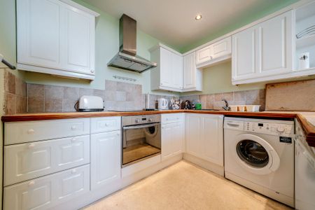 48/2 Blacket Place - Photo 5