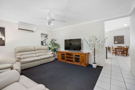 Immaculately Presented, Furnished Property Close to Everything! - Photo 3