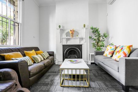 Darlington - Photo 3