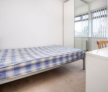 Pine Road, Bournemouth - Photo 4