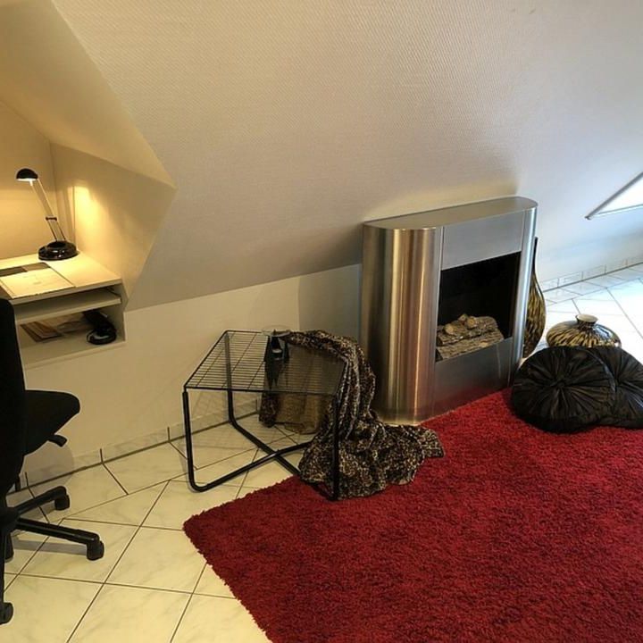 Hochwertige und voll möblierte Hotelalternative, PCArbeitsplatz/Internet, Sat-TV, Einbauküche - Photo 1