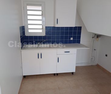 Location Appartement 2 pièces 46m² FORT DE FRANCE 97200 - Photo 3