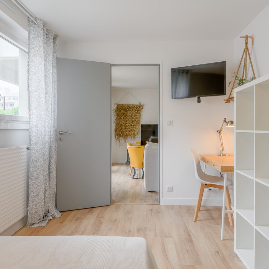 LIBERATION BE Roommate 5 Bedrooms at Le Bouscat - Photo 1