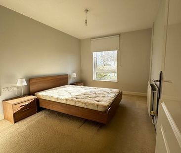 2 Bed Flat, Tarves Way, SE10 - Photo 6