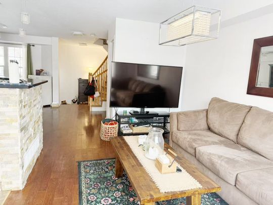 For Lease - 330 Applecross Crescent, Kanata, Ontario - Photo 1