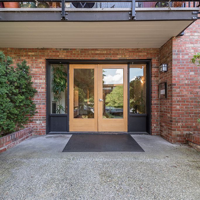 155 19th Street, East - Photo 1