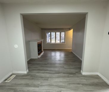 For Lease - 467 Drummerhill Crescent, Waterloo, Ontario - Photo 3