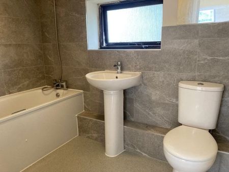 Shenley Lodge, Milton Keynes, MK5 - Photo 5