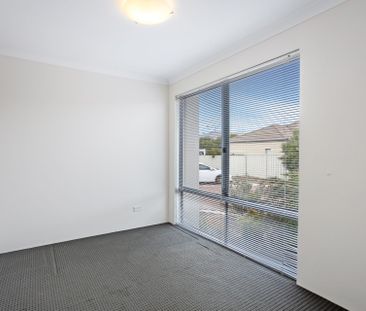 Amazing Location - Photo 4