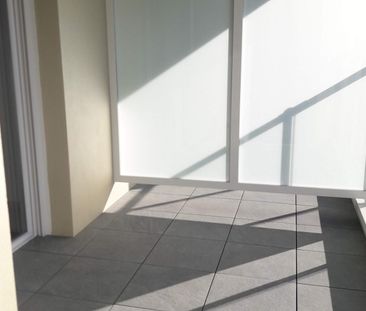 location Appartement T2 DE 40.4m² À VILLEURBANNE - Photo 2