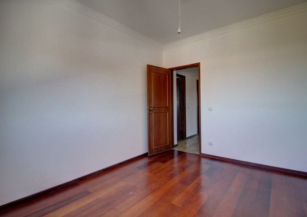Apartamento T2 nas Barrocas