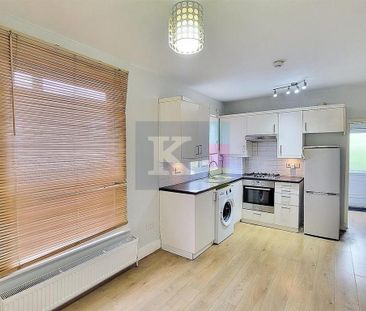 2 bedroom maisonette to rent - Photo 3