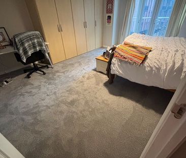 3 Bed Flat, Middlewood Street, M5 - Photo 4