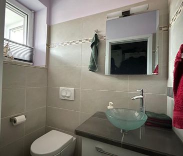 Schönes WG-Zimmer ab 01.01 zu vermieten - Photo 2