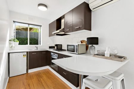 Elwood Living! - Photo 2