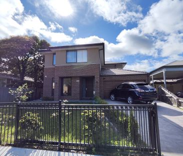 5 Russell Street, Nunawading. - Photo 3