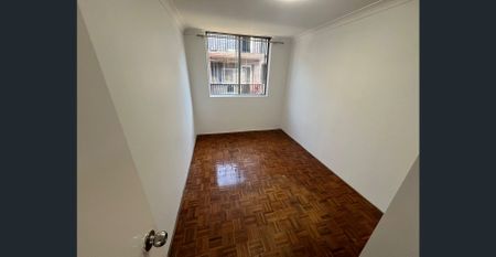 Second Floor Unit For Rent - Photo 5