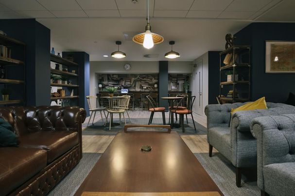 Studio to rent - Photo 1