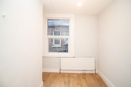 4 bedroom maisonette to rent - Photo 4