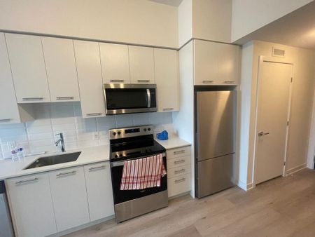 For Lease - 385 Winston Road Unit# 403, Grimsby, Ontario - Photo 3