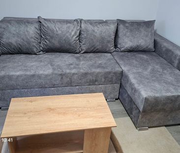 Garsonieră mobilată, 33m² semidecomandată, zona P-ta Iancului-Avrig - Photo 1