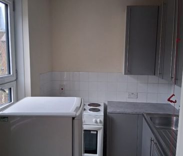 Thrawl Street – Flat 30 - Photo 4