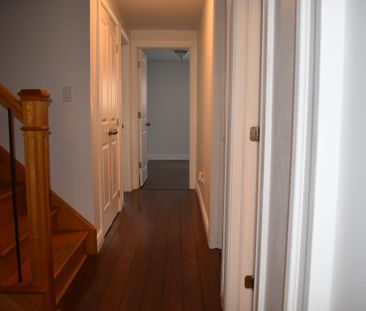 For Lease - 34 Barry Street, St. Catharines, Ontario - Photo 3