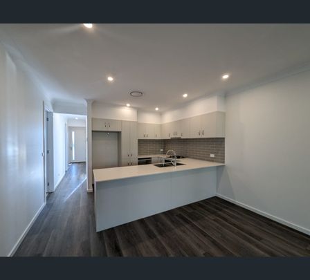 3B Jindalee Crescent, Nowra, NSW 2541 - Photo 1