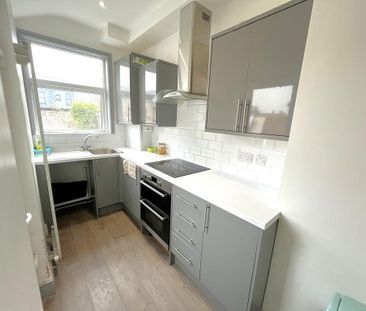 1 bedroom house of multiple occupation to rent - Photo 6