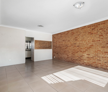 11/156 Moore Street, Liverpool, NSW 2170 - Photo 2