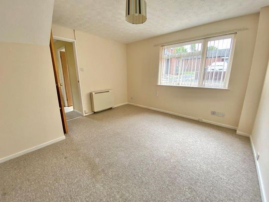 1 bedroom semi-detached house to rent - Photo 1