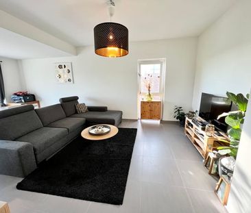 Appartement te huur - Foto 2