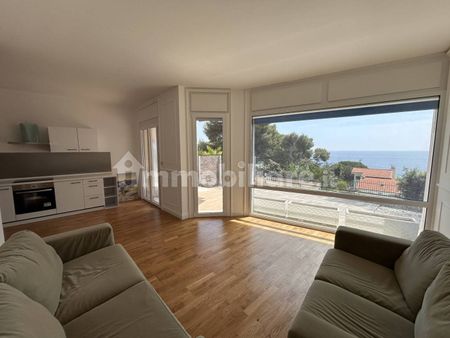 Trilocale via Padre Semeria 288, Foce - Semeria, Sanremo - Foto 2