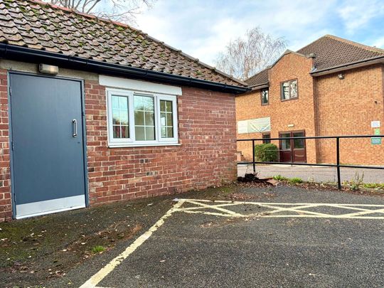 Osbaldwick Lane, York - Photo 1