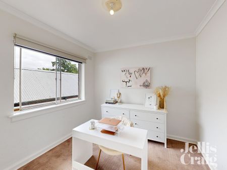 6/37 Ruskin Street, Elwood - Photo 3